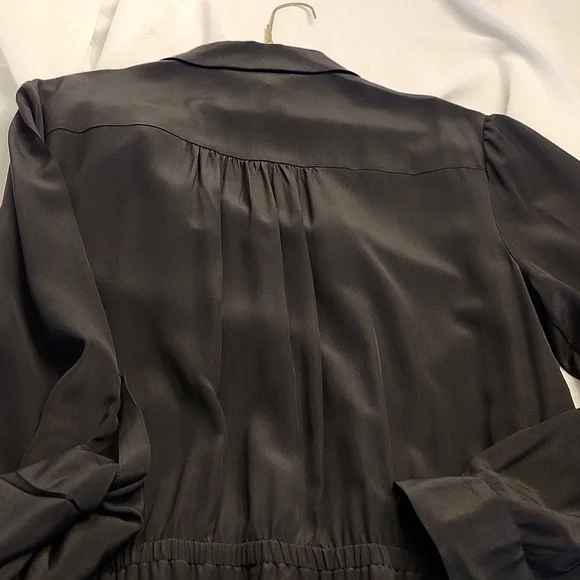 Diane Von Furstenberg Ex Cond & Pro Cleaned Silk Jumpsuit W/ Pockets, Large, $75 - Picture 12 of 14